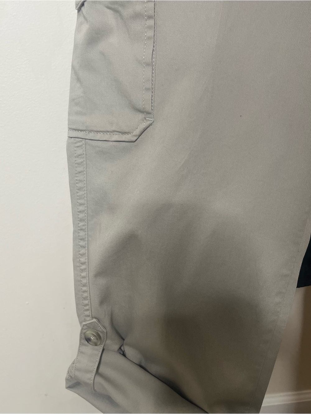 L.L.‎ Bean Women’s Favorite Fit Khaki High Rise Roll Tab Cargo Pants Sz 14 - Picture 8 of 10